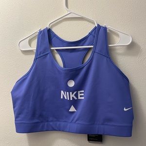 NWT Nike Women’s Sports Bra Size 2x